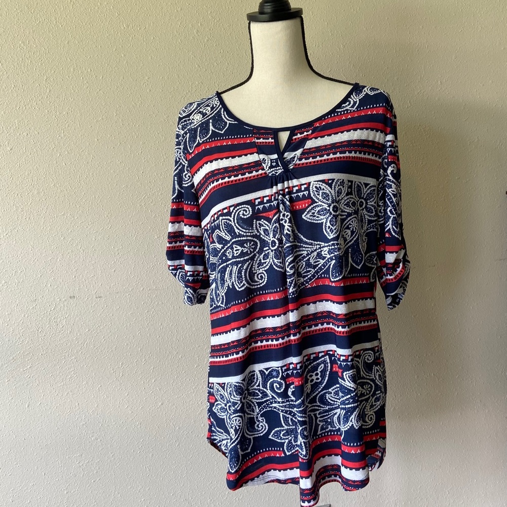 PerSeption Concept floral pattern blouse Size: XL